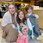 Лиза Арзамасова показала поклонникам редкие кадры