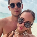 Яна Кошкина сообщила, что разводится с мужем